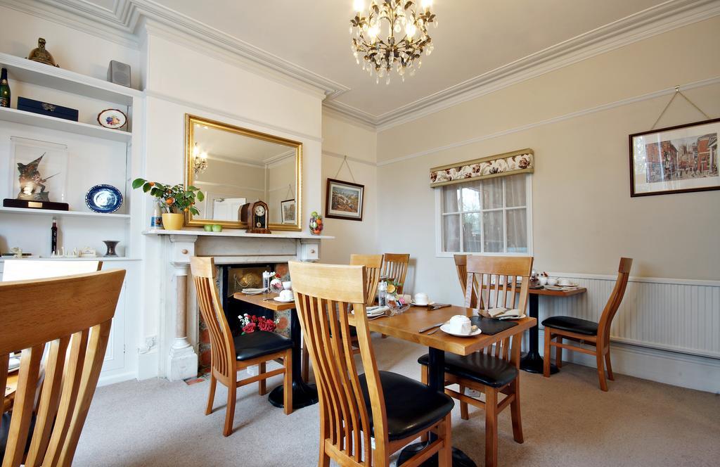 Bronte Guest House York Exterior photo