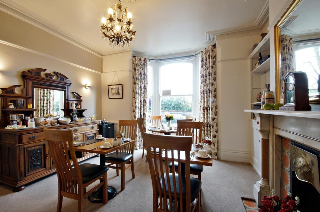 Bronte Guest House York Exterior photo
